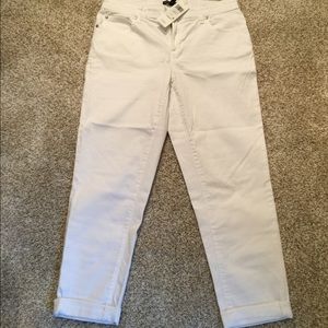 Eileen Fisher White Boyfriend Jean